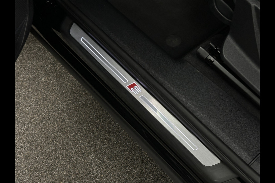 Audi Q3 45 TFSI e S-Line | ACC | Virtual-Cockpit | Standkachel | Sportstoelen | Getint-Glas | Black-Optic | Carplay | LED | Lane-Assist | Climate-Control | Stoelverwarming | Achteruitrij-Camera | DAB | BOVAG Garantie |