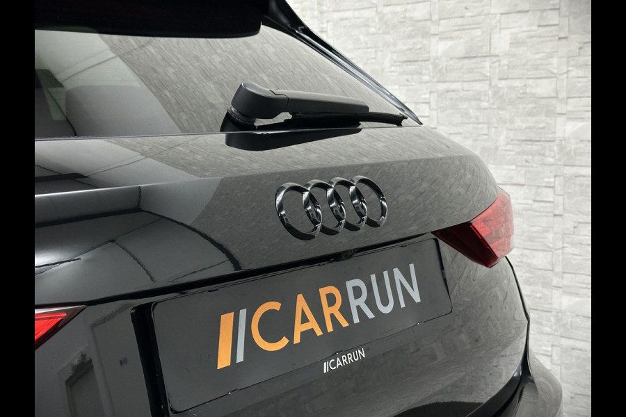 Audi Q3 45 TFSI e S-Line | ACC | Virtual-Cockpit | Standkachel | Sportstoelen | Getint-Glas | Black-Optic | Carplay | LED | Lane-Assist | Climate-Control | Stoelverwarming | Achteruitrij-Camera | DAB | BOVAG Garantie |