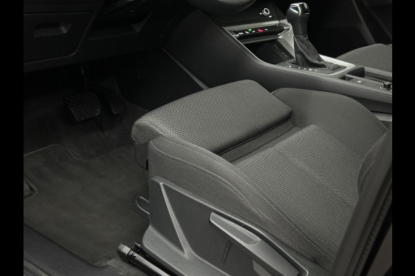 Audi Q3 45 TFSI e S-Line | ACC | Virtual-Cockpit | Standkachel | Sportstoelen | Getint-Glas | Black-Optic | Carplay | LED | Lane-Assist | Climate-Control | Stoelverwarming | Achteruitrij-Camera | DAB | BOVAG Garantie |