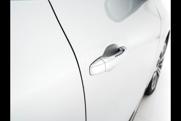 Renault Grand Scénic 1.3 TCe Business Zen [ 7-Pers. ] (INCL-BTW) *NAVI-FULLMAP | COMFORT-SEATS | DIGI-COCKPIT | ECC | PDC | CRUISE | PRIVACY-GLASS | DAB | CARPLAY*