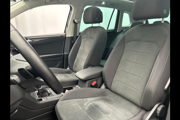 Volkswagen Tiguan 1.4 TSI eHybrid Plug-in Pano/dak Camera Adaptieve/Cruise Apple/Carplay