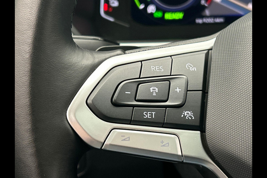 Volkswagen Tiguan 1.4 TSI eHybrid Plug-in Pano/dak Camera Adaptieve/Cruise Apple/Carplay