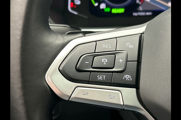 Volkswagen Tiguan 1.4 TSI eHybrid Plug-in Pano/dak Camera Adaptieve/Cruise Apple/Carplay