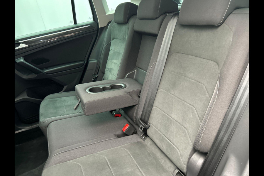 Volkswagen Tiguan 1.4 TSI eHybrid Plug-in Pano/dak Camera Adaptieve/Cruise Apple/Carplay