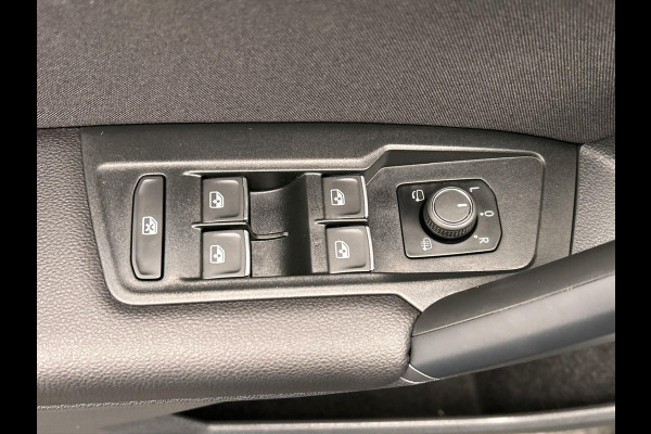 Volkswagen Tiguan 1.4 TSI eHybrid Plug-in Pano/dak Camera Adaptieve/Cruise Apple/Carplay