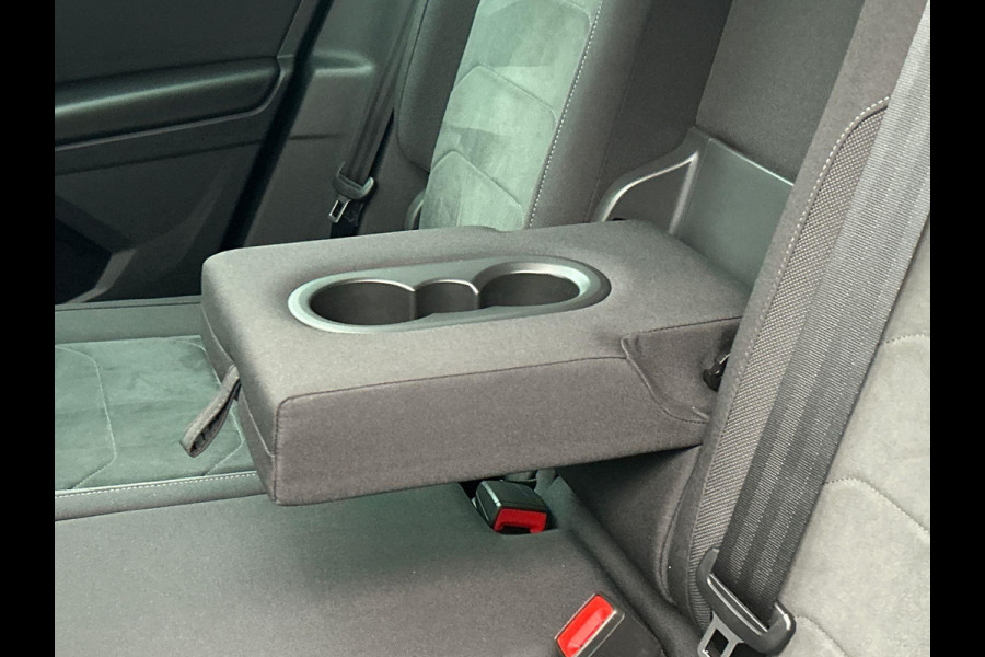 Volkswagen Tiguan 1.4 TSI eHybrid Plug-in Pano/dak Camera Adaptieve/Cruise Apple/Carplay