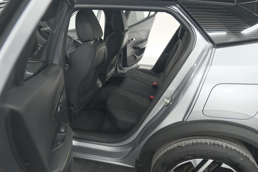 Peugeot 2008 PureTech 130 EAT8 GT | 360 Camera | Stoelmassage | Adaptieve Cruise Control | Dodehoekdetectie