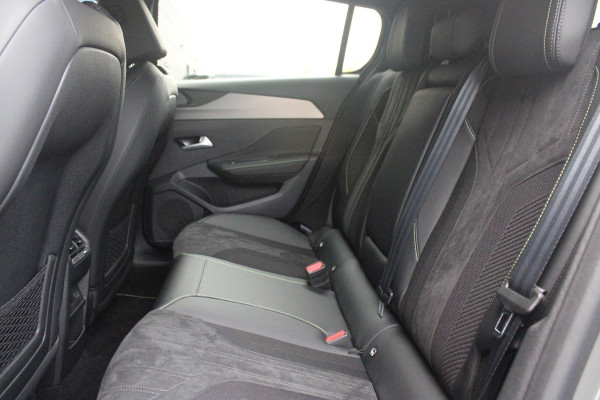 Peugeot 308 1.2 Hybrid 145PK e-DCS6 GT | PANORAMISCH SCHUIF/KANTEL DAK | FOCAL AUDIO SYSTEM | AFNEEMBARE TREKHAAK | LED MATRIX KOPLAMPEN | 360° CAMERA | DRAADLOZE APPLE CARPLAY/ANDROID AUTO | DRAADLOZE TELEFOONLADER | ELEKTRISCH BEDIENBARE BESTUURDERSSTOEL | LEDEREN/ALCANTARA BEKLEDING | STOEL/STUUR VERWARMING | ADAPTIVE CRUISE CONTROL | KEYLESS ENTRY/START | DODEHOEK DETECTIE |