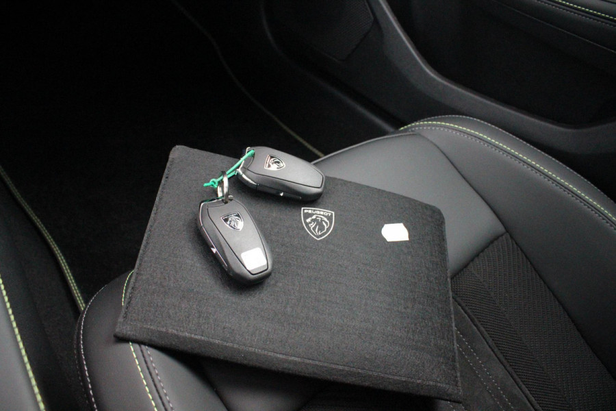 Peugeot 308 1.2 Hybrid 145PK e-DCS6 GT | PANORAMISCH SCHUIF/KANTEL DAK | FOCAL AUDIO SYSTEM | AFNEEMBARE TREKHAAK | LED MATRIX KOPLAMPEN | 360° CAMERA | DRAADLOZE APPLE CARPLAY/ANDROID AUTO | DRAADLOZE TELEFOONLADER | ELEKTRISCH BEDIENBARE BESTUURDERSSTOEL | LEDEREN/ALCANTARA BEKLEDING | STOEL/STUUR VERWARMING | ADAPTIVE CRUISE CONTROL | KEYLESS ENTRY/START | DODEHOEK DETECTIE |