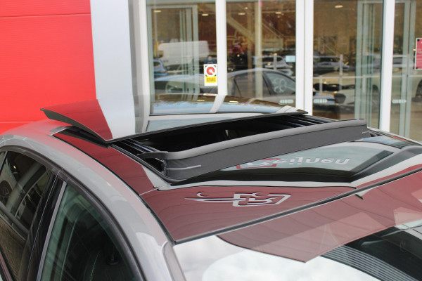 Peugeot 308 1.2 Hybrid 145PK e-DCS6 GT | PANORAMISCH SCHUIF/KANTEL DAK | FOCAL AUDIO SYSTEM | AFNEEMBARE TREKHAAK | LED MATRIX KOPLAMPEN | 360° CAMERA | DRAADLOZE APPLE CARPLAY/ANDROID AUTO | DRAADLOZE TELEFOONLADER | ELEKTRISCH BEDIENBARE BESTUURDERSSTOEL | LEDEREN/ALCANTARA BEKLEDING | STOEL/STUUR VERWARMING | ADAPTIVE CRUISE CONTROL | KEYLESS ENTRY/START | DODEHOEK DETECTIE |