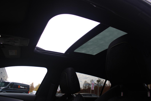 Peugeot 308 1.2 Hybrid 145PK e-DCS6 GT | PANORAMISCH SCHUIF/KANTEL DAK | FOCAL AUDIO SYSTEM | AFNEEMBARE TREKHAAK | LED MATRIX KOPLAMPEN | 360° CAMERA | DRAADLOZE APPLE CARPLAY/ANDROID AUTO | DRAADLOZE TELEFOONLADER | ELEKTRISCH BEDIENBARE BESTUURDERSSTOEL | LEDEREN/ALCANTARA BEKLEDING | STOEL/STUUR VERWARMING | ADAPTIVE CRUISE CONTROL | KEYLESS ENTRY/START | DODEHOEK DETECTIE |