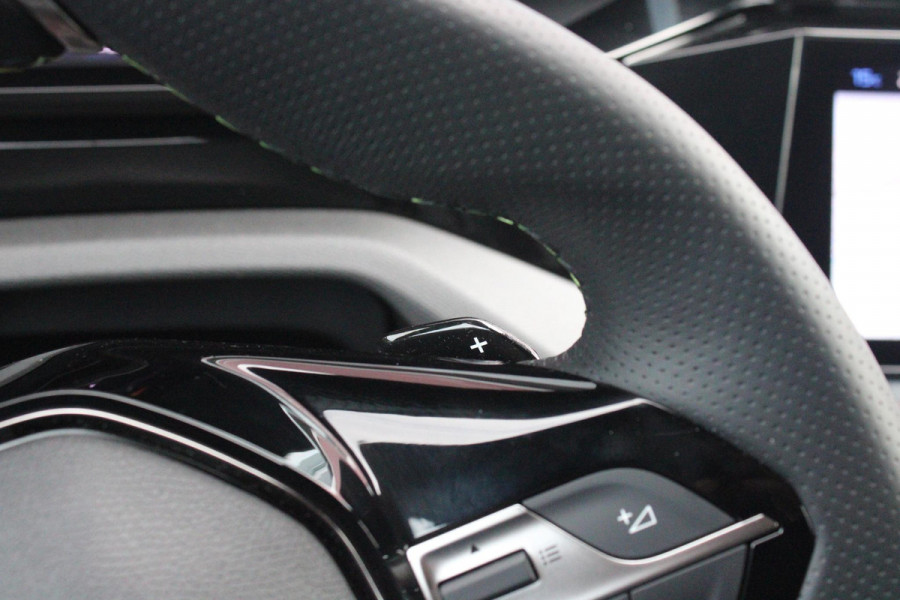 Peugeot 308 1.2 Hybrid 145PK e-DCS6 GT | PANORAMISCH SCHUIF/KANTEL DAK | FOCAL AUDIO SYSTEM | AFNEEMBARE TREKHAAK | LED MATRIX KOPLAMPEN | 360° CAMERA | DRAADLOZE APPLE CARPLAY/ANDROID AUTO | DRAADLOZE TELEFOONLADER | ELEKTRISCH BEDIENBARE BESTUURDERSSTOEL | LEDEREN/ALCANTARA BEKLEDING | STOEL/STUUR VERWARMING | ADAPTIVE CRUISE CONTROL | KEYLESS ENTRY/START | DODEHOEK DETECTIE |