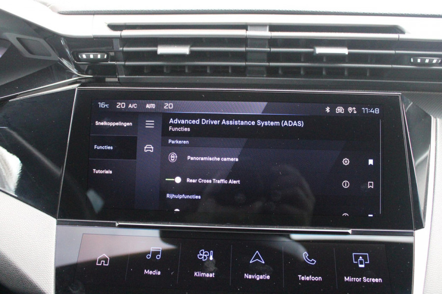 Peugeot 308 1.2 Hybrid 145PK e-DCS6 GT | PANORAMISCH SCHUIF/KANTEL DAK | FOCAL AUDIO SYSTEM | AFNEEMBARE TREKHAAK | LED MATRIX KOPLAMPEN | 360° CAMERA | DRAADLOZE APPLE CARPLAY/ANDROID AUTO | DRAADLOZE TELEFOONLADER | ELEKTRISCH BEDIENBARE BESTUURDERSSTOEL | LEDEREN/ALCANTARA BEKLEDING | STOEL/STUUR VERWARMING | ADAPTIVE CRUISE CONTROL | KEYLESS ENTRY/START | DODEHOEK DETECTIE |