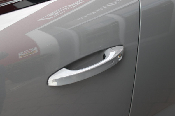 Peugeot 308 1.2 Hybrid 145PK e-DCS6 GT | PANORAMISCH SCHUIF/KANTEL DAK | FOCAL AUDIO SYSTEM | AFNEEMBARE TREKHAAK | LED MATRIX KOPLAMPEN | 360° CAMERA | DRAADLOZE APPLE CARPLAY/ANDROID AUTO | DRAADLOZE TELEFOONLADER | ELEKTRISCH BEDIENBARE BESTUURDERSSTOEL | LEDEREN/ALCANTARA BEKLEDING | STOEL/STUUR VERWARMING | ADAPTIVE CRUISE CONTROL | KEYLESS ENTRY/START | DODEHOEK DETECTIE |