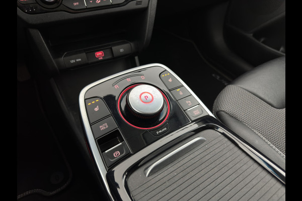 Kia e-Niro DynamicLine 64 kWh [ 3-Fase ] { SOH-100% } (INCL-BTW) Aut. *HEATPUMP | LEATHER-FABRIC | NAVI-FULLMAP | AMBIENT-LIGHT | DAB+ | ADAPTIVE-CRUISE | CAMERA | HEATED-COMFORTSEATS | KEYLESS | DIGI-COCKPIT | SHIFT-PADDLES | CARPLAY | 17"ALU*