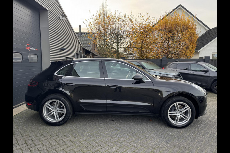 Porsche Macan 2.0 | Panoramadak | Adaptive Cruise Control | Camera | Navigatie | Bose | Elektrische Achterklep |