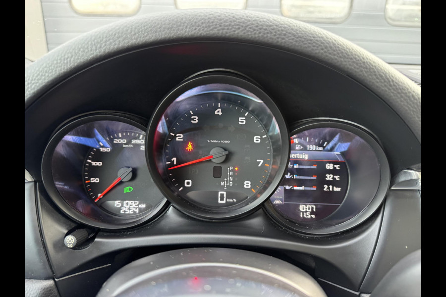Porsche Macan 2.0 | Panoramadak | Adaptive Cruise Control | Camera | Navigatie | Bose | Elektrische Achterklep |