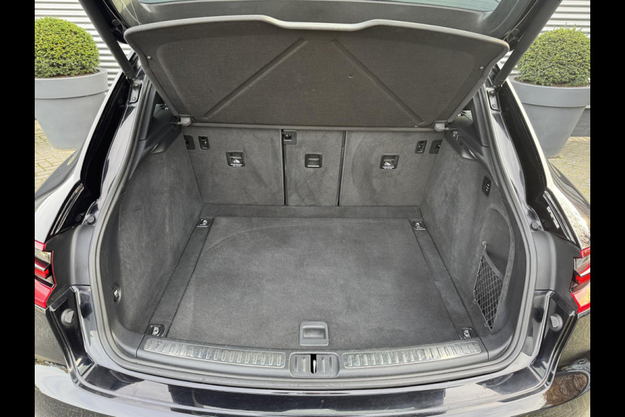 Porsche Macan 2.0 | Panoramadak | Adaptive Cruise Control | Camera | Navigatie | Bose | Elektrische Achterklep |