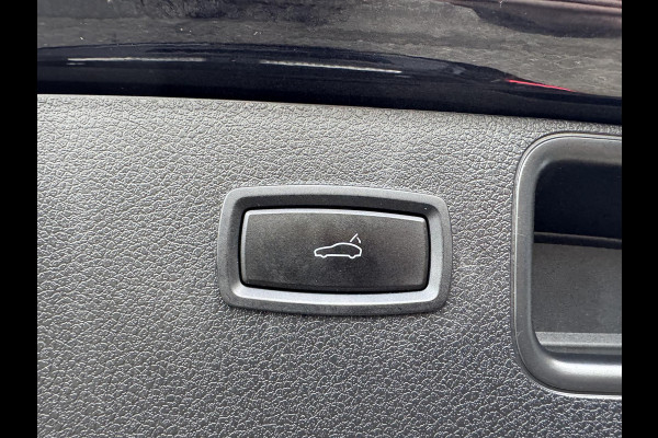 Porsche Macan 2.0 | Panoramadak | Adaptive Cruise Control | Camera | Navigatie | Bose | Elektrische Achterklep |