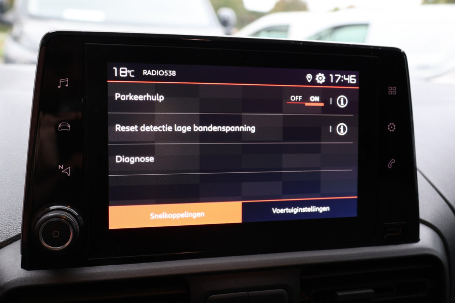 Citroën Berlingo 1.5 BlueHDi | Blind Spot | CarPlay | Camera | Navigatie | 3-Zitter | Cruise control | PDC V+A | Airco | Dealer onderhouden | Nieuwe APK | Euro 6