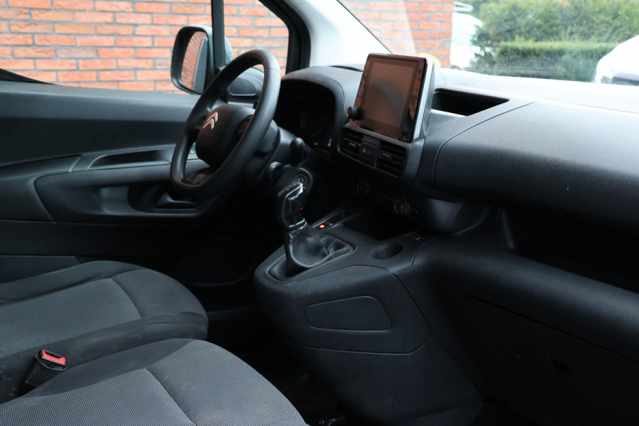 Citroën Berlingo 1.5 BlueHDi | Blind Spot | CarPlay | Camera | Navigatie | 3-Zitter | Cruise control | PDC V+A | Airco | Dealer onderhouden | Nieuwe APK | Euro 6