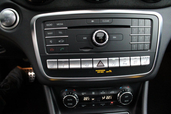 Mercedes-Benz A-Klasse AMG 45 4MATIC / Yellow Night Edition/Schaalstoelen