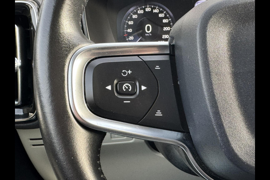 Volvo XC40 1.5 T3 Inscription Camera Carplay Trekhaak Led Adaptive cruise Leder Keyless