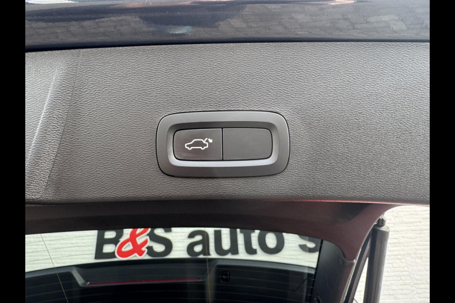 Volvo XC40 1.5 T3 Inscription Camera Carplay Trekhaak Led Adaptive cruise Leder Keyless