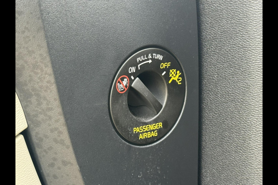 Volvo XC40 1.5 T3 Inscription Camera Carplay Trekhaak Led Adaptive cruise Leder Keyless