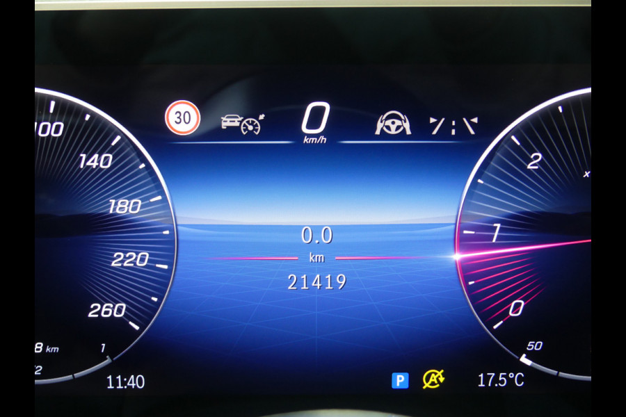 Mercedes-Benz V-Klasse 250d Lang AMG Pakket Dubbel Cabine Trekhaak/LEER/LED