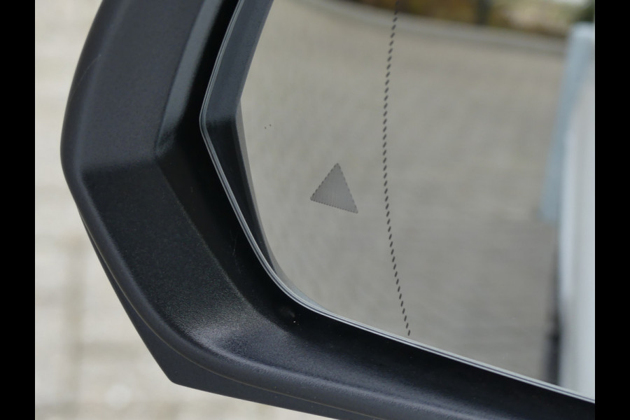 Mercedes-Benz V-Klasse 250d Lang AMG Pakket Dubbel Cabine Trekhaak/LEER/LED