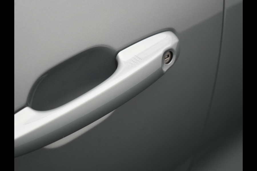 Ford Kuga 2.5 ST-Line Plug In Hybrid 225pk Dealer O.H. PHEV | Adaptive Cruise | Head Up | 360 Camera | Sportstoelen & Stuur Verwarmd | Apple Carplay | Keyless | Blis | Virtual | Navigatie | DAB |