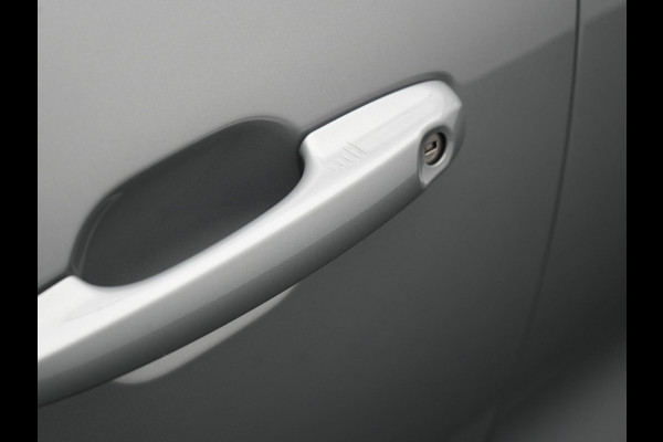 Ford Kuga 2.5 ST-Line Plug In Hybrid 225pk Dealer O.H. PHEV | Adaptive Cruise | Head Up | 360 Camera | Sportstoelen & Stuur Verwarmd | Apple Carplay | Keyless | Blis | Virtual | Navigatie | DAB |