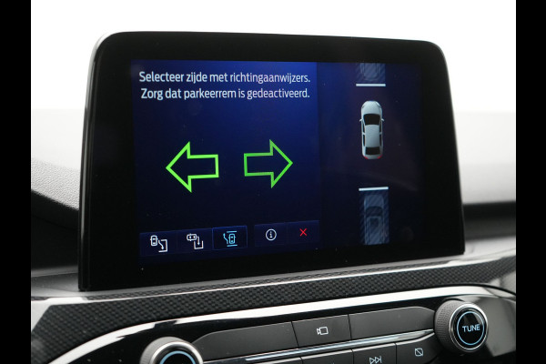 Ford Kuga 2.5 ST-Line Plug In Hybrid 225pk Dealer O.H. PHEV | Adaptive Cruise | Head Up | 360 Camera | Sportstoelen & Stuur Verwarmd | Apple Carplay | Keyless | Blis | Virtual | Navigatie | DAB |