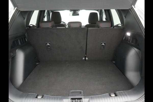 Ford Kuga 2.5 ST-Line Plug In Hybrid 225pk Dealer O.H. PHEV | Adaptive Cruise | Head Up | 360 Camera | Sportstoelen & Stuur Verwarmd | Apple Carplay | Keyless | Blis | Virtual | Navigatie | DAB |