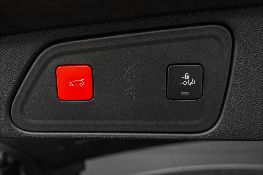 Peugeot 3008 1.2 PureTech Blue Lease Premium ACC Camera Trekhaak 1e Eig Ori NL