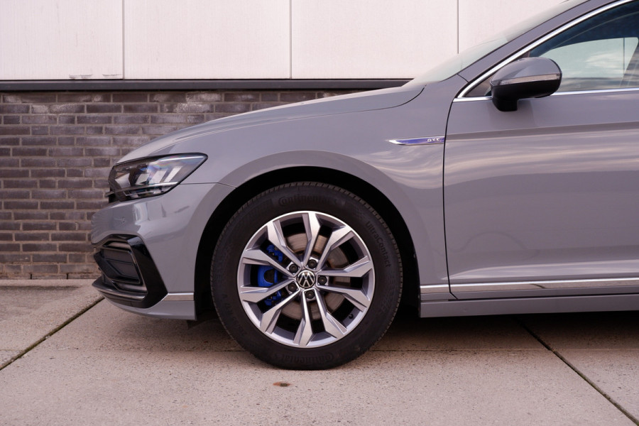 Volkswagen Passat Variant 1.4 TSI PHEV GTE Business | Elek Trekhaak | Virtual | LED | Camera | Carplay | Navi