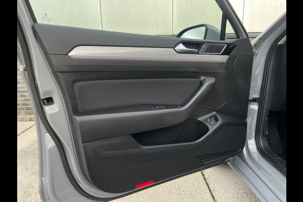 Volkswagen Passat Variant 1.4 TSI PHEV GTE Business | Elek Trekhaak | Virtual | LED | Camera | Carplay | Navi
