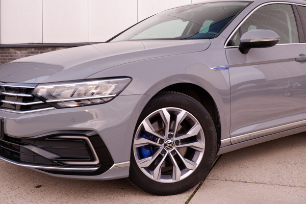 Volkswagen Passat Variant 1.4 TSI PHEV GTE Business | Elek Trekhaak | Virtual | LED | Camera | Carplay | Navi