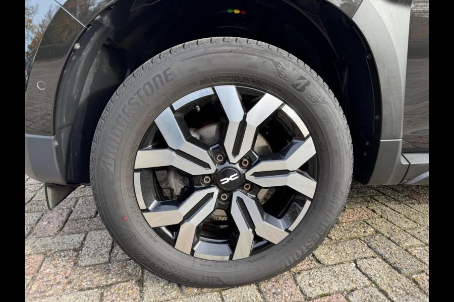 Dacia Duster TCe 150 EDC Journey Keyless / Navi / Camera / P-sensoren rondom / Clima / LM velgen