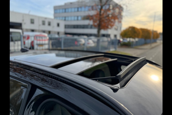 BMW 3 Serie Touring 330e xDrive High Executive Panorama Leder Camera