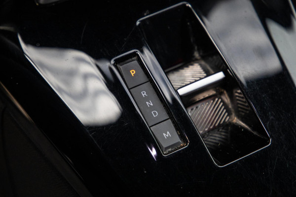 Opel Corsa 1.2 Turbo GS BLACK LINE / APPLE CARPLAY / AUTOMAAT / 360 CAMERA / STOELVERWARMING