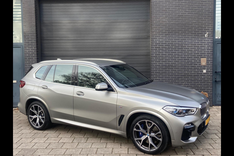 BMW X5 XDRIVE45E FROZEN/INDIVIDUAL/HEADUP/SOFT/LUCHT