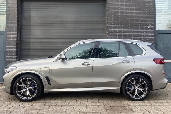 BMW X5 XDRIVE45E FROZEN/INDIVIDUAL/HEADUP/SOFT/LUCHT