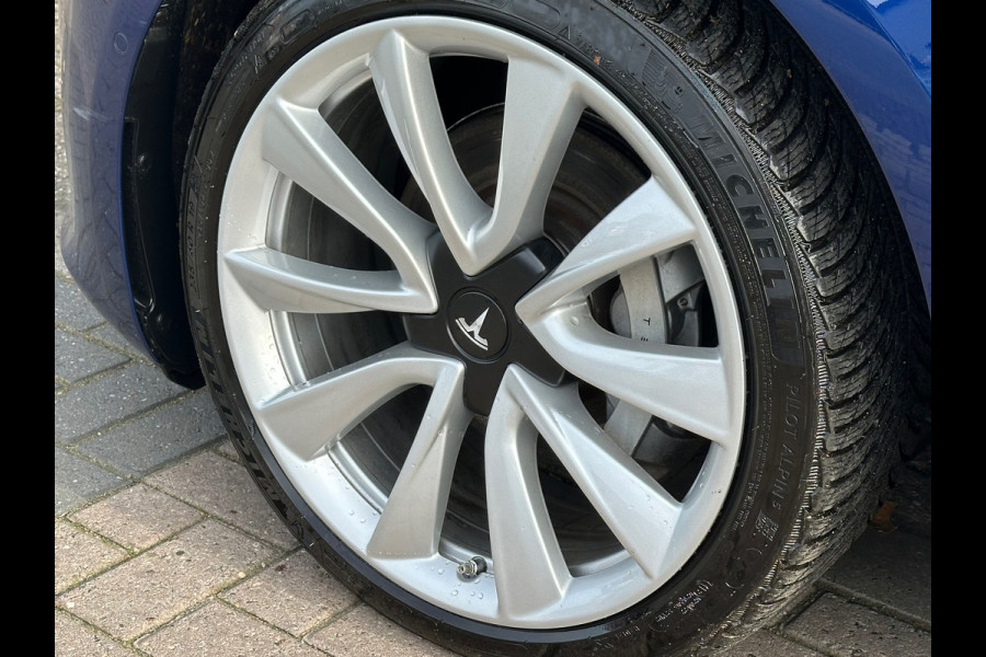 Tesla Model 3 Long Range AWD 75 kWh