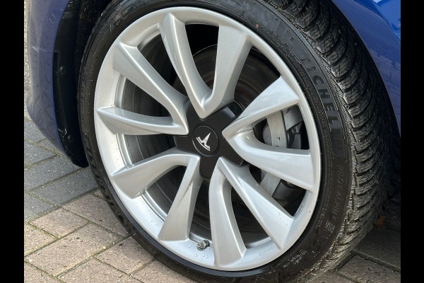 Tesla Model 3 Long Range AWD 75 kWh