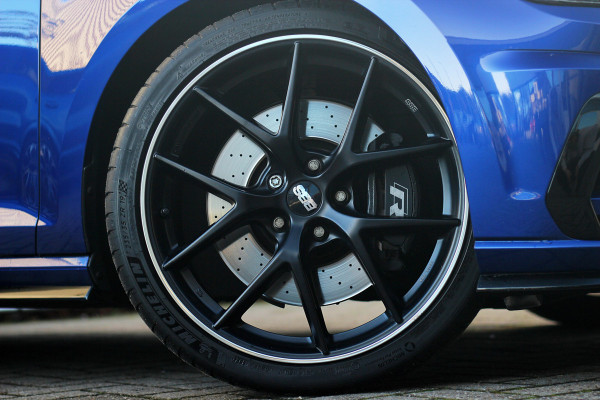 Volkswagen Golf 2.0 TSI 4Motion R | Pano | DCC | Dynaudio | BBS | Keyless