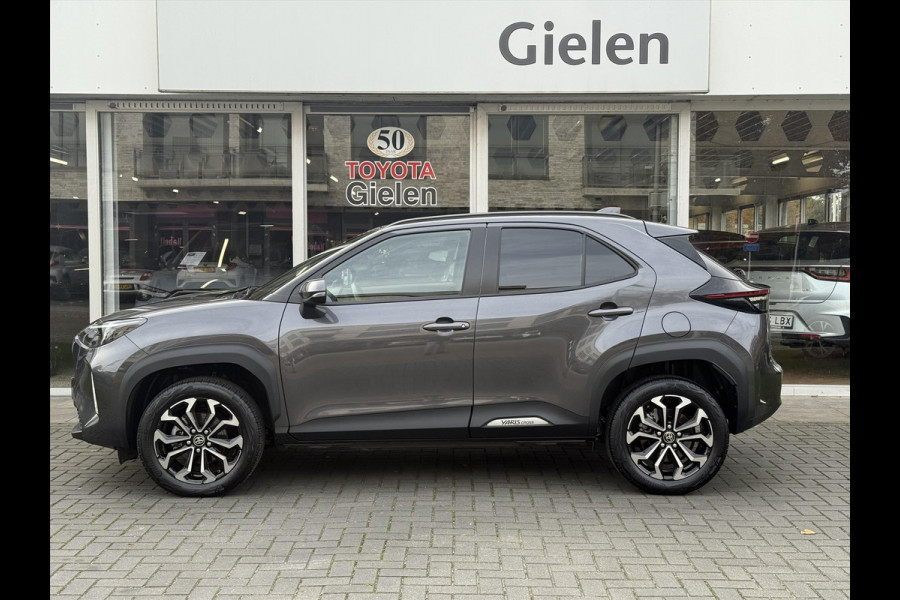 Toyota Yaris Cross 1.5 Hybrid First Edition Plus | Parkeersensoren, Stoel + Stuurverwarming, 17 inch, Privacy Glass