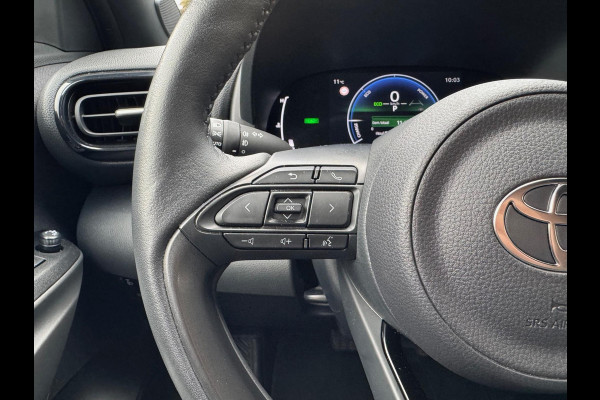 Toyota Yaris Cross 1.5 Hybrid First Edition Plus | Parkeersensoren, Stoel + Stuurverwarming, 17 inch, Privacy Glass