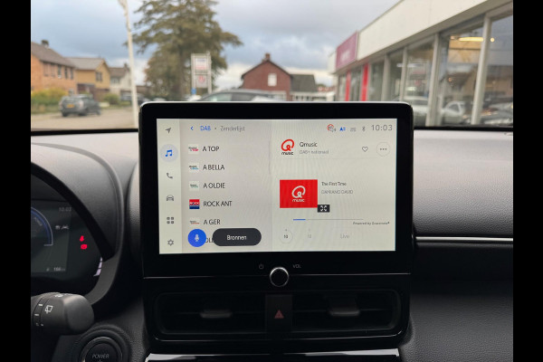 Toyota Yaris Cross 1.5 Hybrid First Edition Plus | Parkeersensoren, Stoel + Stuurverwarming, 17 inch, Privacy Glass